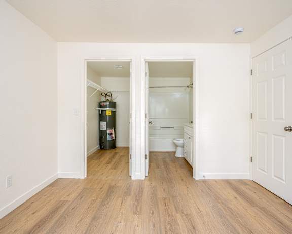 Photo Gallery Image