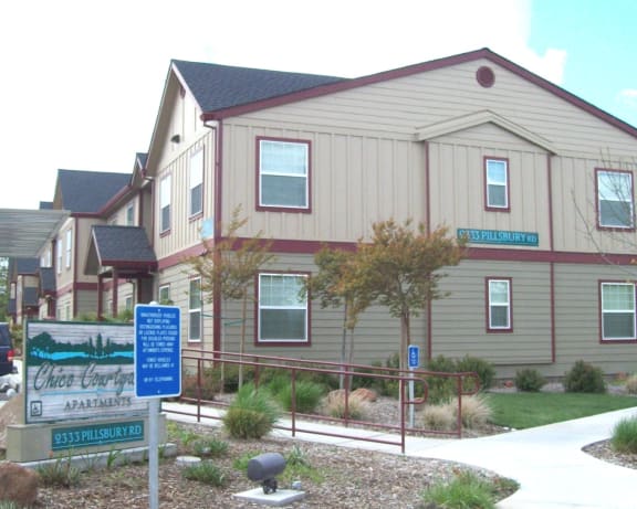 Photo Gallery Image