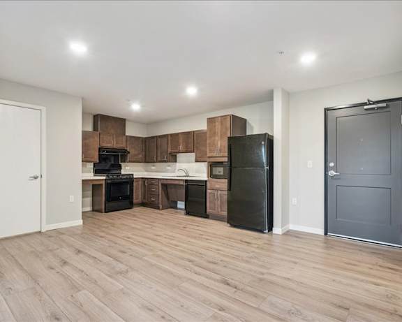 Photo Gallery Image