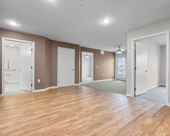 Photo Gallery Image