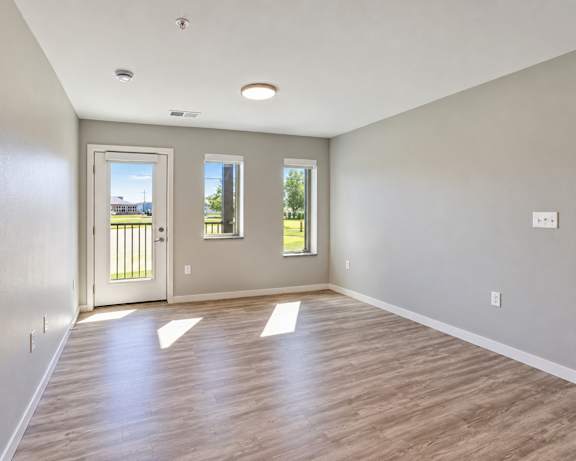 Photo Gallery Image