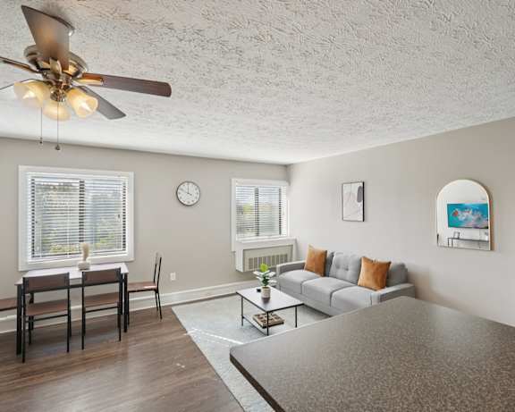 Photo Gallery Image