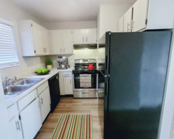 Photo Gallery Image
