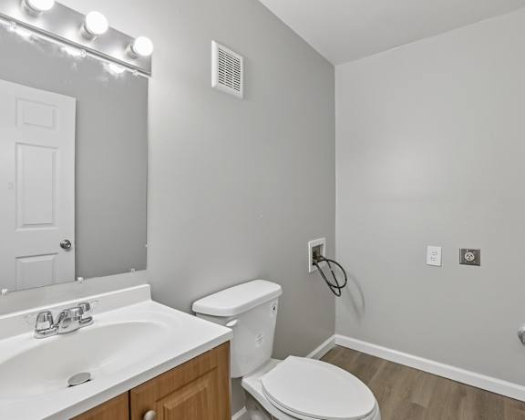 Photo Gallery Image