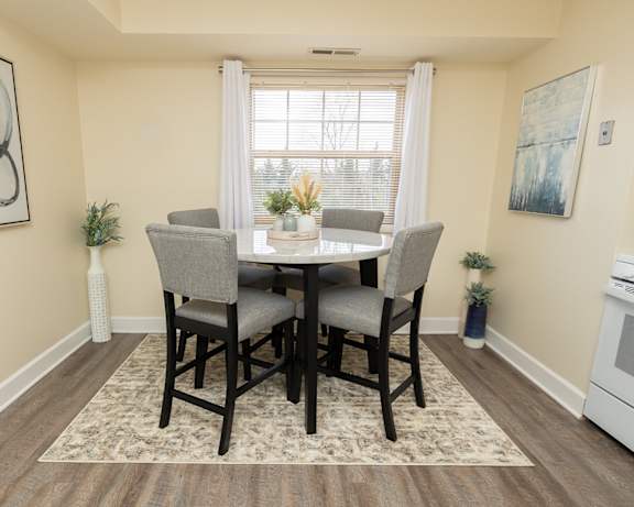 Photo Gallery Image