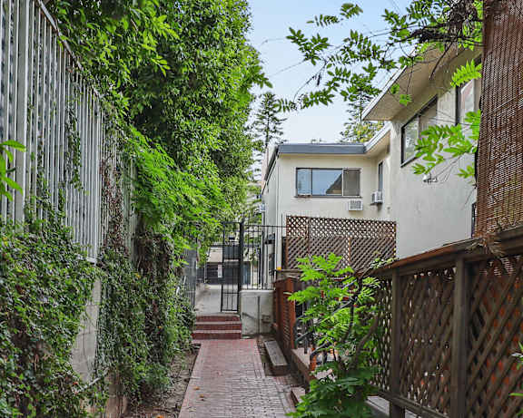 Photo Gallery Image