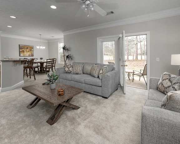 Photo Gallery Image