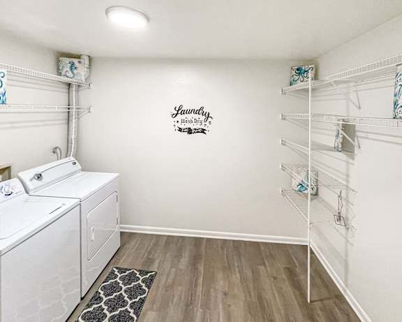 Photo Gallery Image