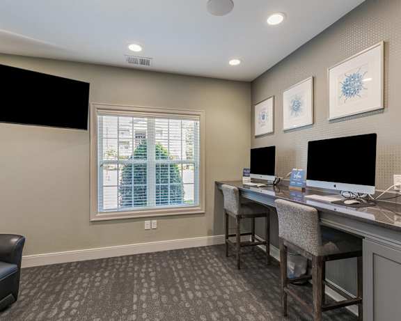 Photo Gallery Image