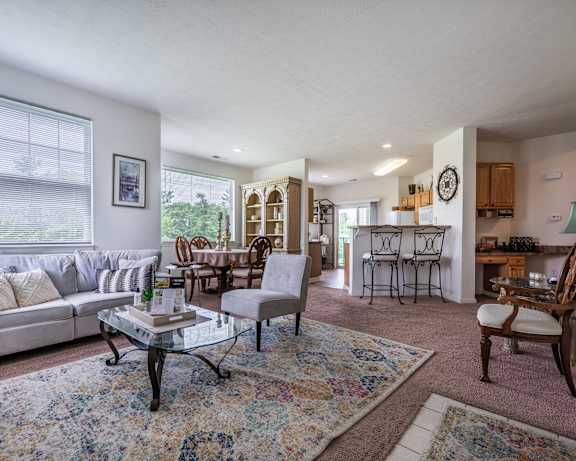 Photo Gallery Image