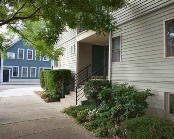 Photo Gallery Image
