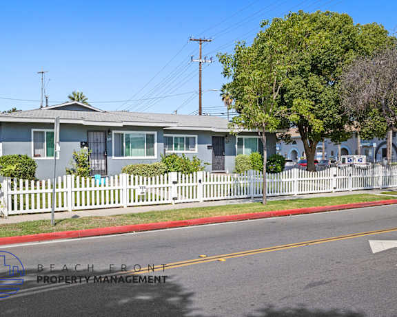 Photo Gallery Image