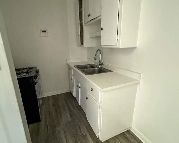 Photo Gallery Image