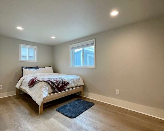 Photo Gallery Image