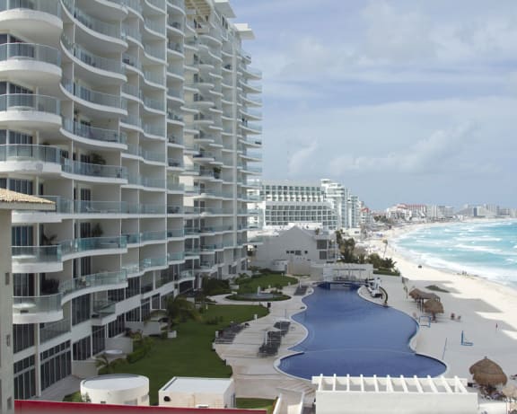 Photo Gallery Image