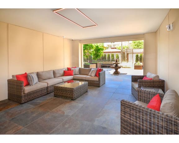 Photo Gallery Image