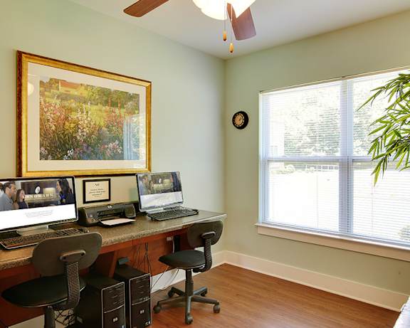 Photo Gallery Image