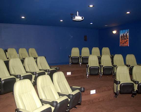 Photo Gallery Image