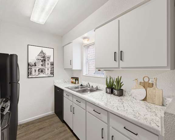 Photo Gallery Image