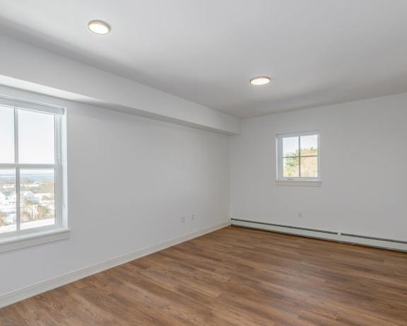 Photo Gallery Image
