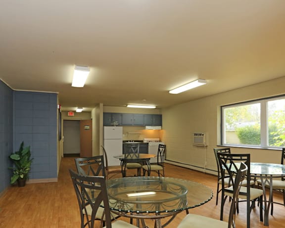 Photo Gallery Image