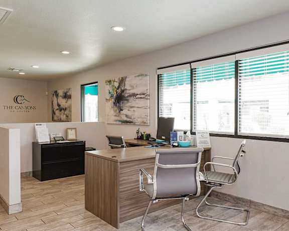 Photo Gallery Image