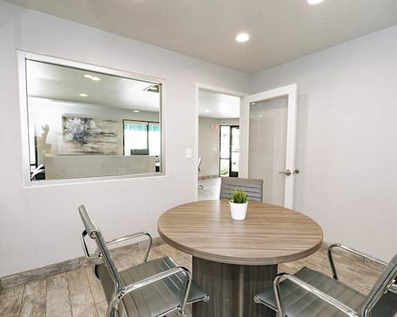 Photo Gallery Image