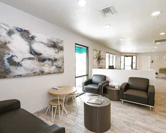 Photo Gallery Image