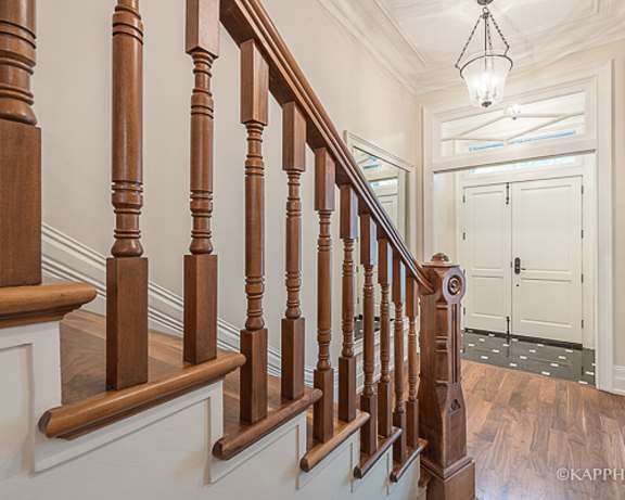 Photo Gallery Image