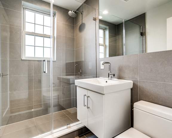 Photo Gallery Image