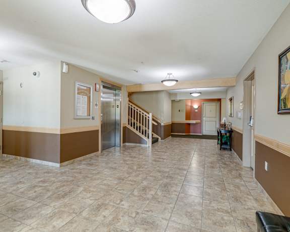 Photo Gallery Image