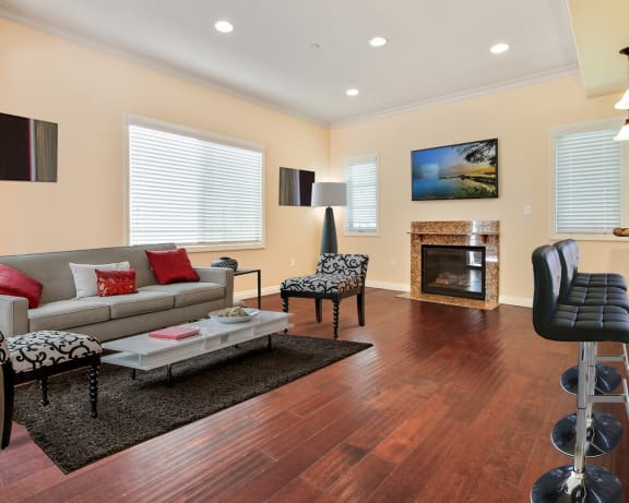 Photo Gallery Image