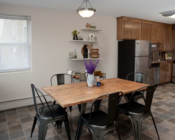 Photo Gallery Image