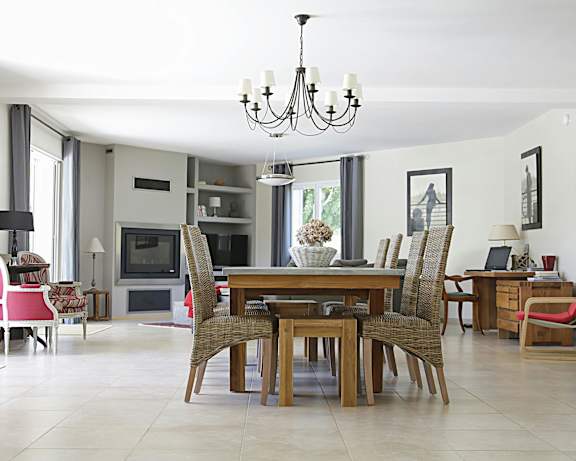 Photo Gallery Image