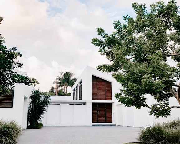 Photo Gallery Image