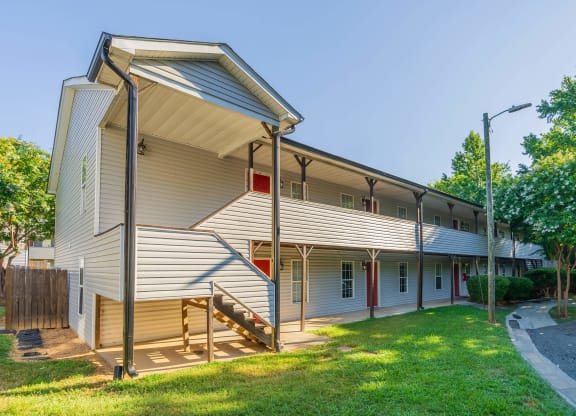 the building in which the apartment is located at Ashford Place Apartments, North Carolina 