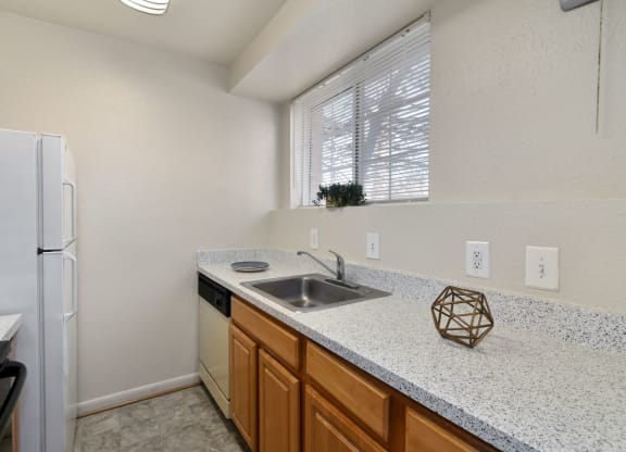 Granite Countertop Kitchen at The Fields of Old Town, Alexandria, 22302