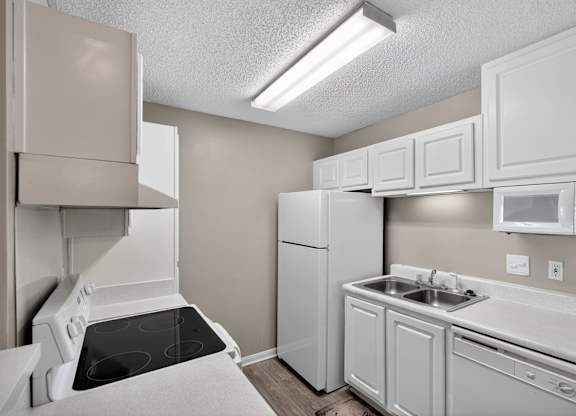 Kitchen with White Appliances at Alexander Ridge Apartments, Canton, 30114