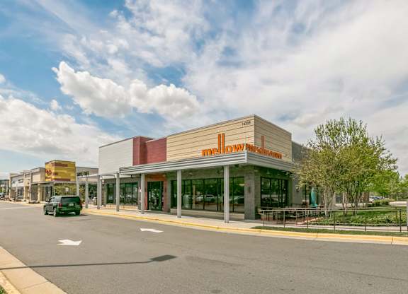 Mellow Mushroom at The Sully, Chantilly, VA, 20151