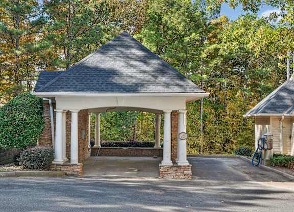Gazebo at Alexander Ridge Apartments, Canton