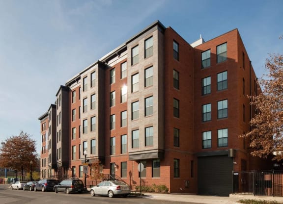 the building in which the apartment is located at Reed Row, Washington DC