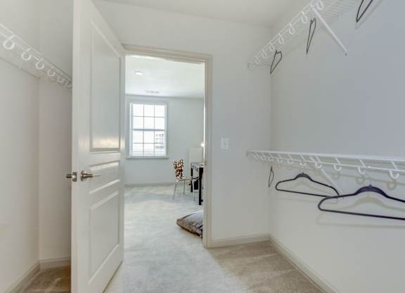 Walk-In Closets And Dressing Areas at Garfield Park, Arlington, 22201