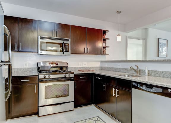 Electric Range In Kitchen at Garfield Park, Arlington, VA