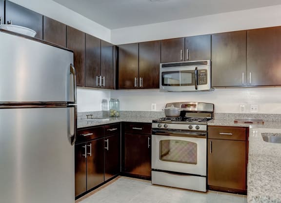 Refrigerator And Kitchen Appliances at Garfield Park, Arlington, 22201