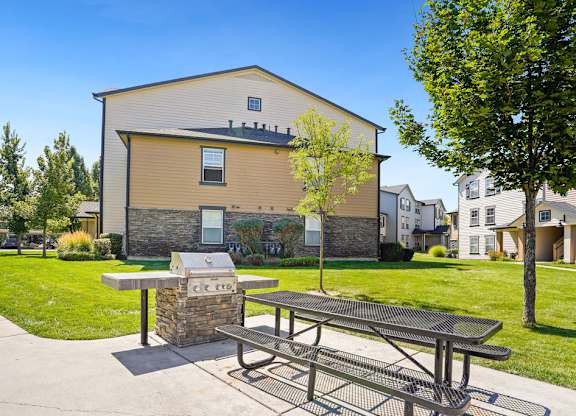 Outdoor Grill Station at Bluffs Apartments, Bluffdale