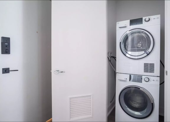 washer and dryer at Madison House, Washington, DC