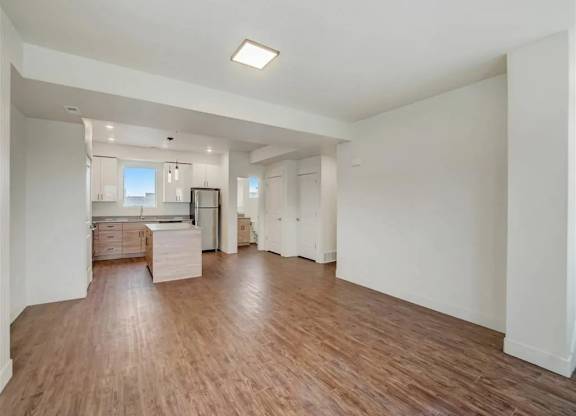 Neutral Room at Vaseo Townhomes, Lehi, Utah