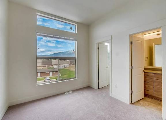 Blank Interior at Vaseo Townhomes, Utah