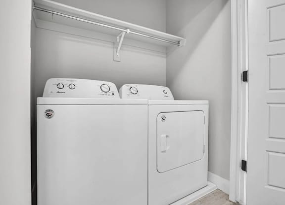 Laundry Room at Calla Homes Apartments, Millcreek