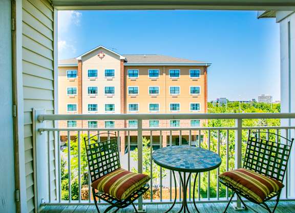 Balcony And Patio at Springfield Crossing, Springfield